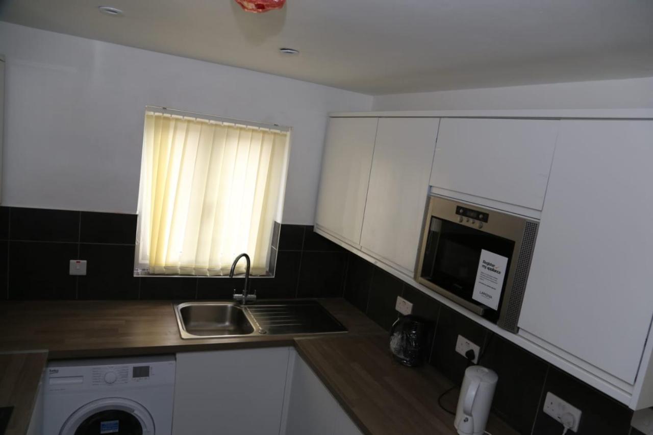A A Guest Rooms Thamesmead Erith Экстерьер фото
