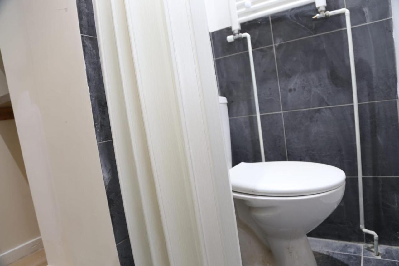 A A Guest Rooms Thamesmead Erith Экстерьер фото